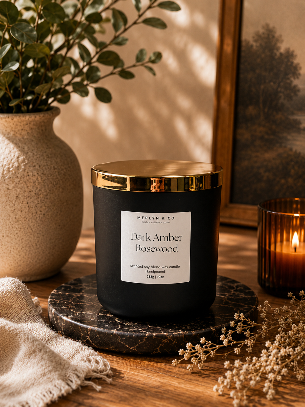 Dark Amber Rosewood- cotton wick 10 oz