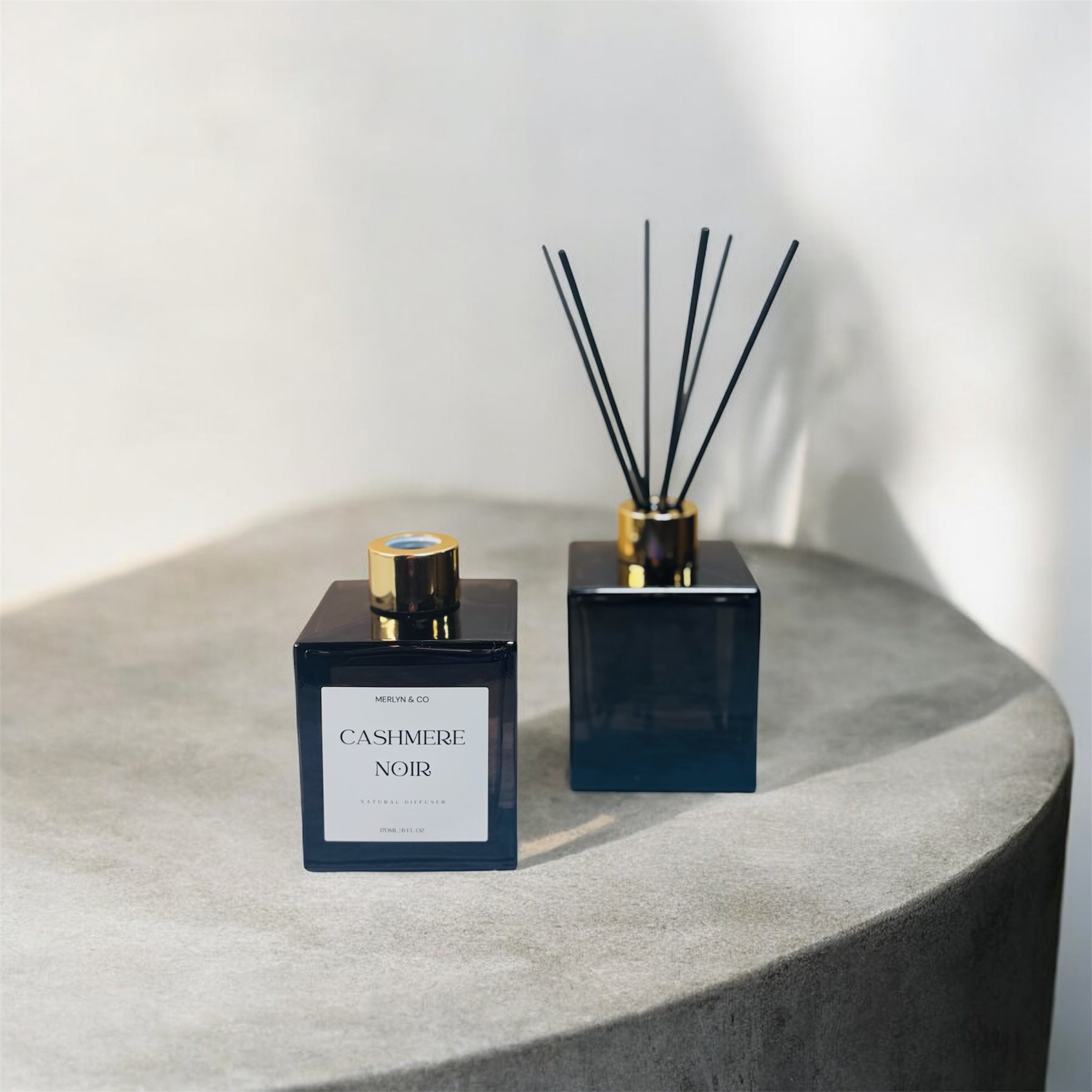 Cashmere Noir - Reed Diffuser